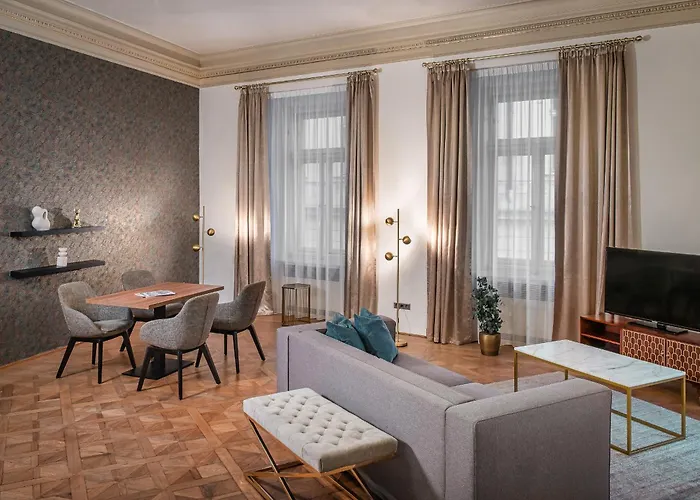 Apartahotel Golden Angel By Adrez