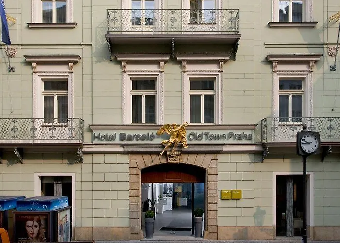 Golden Angel By Adrez Apartahotel Praga