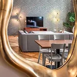 Golden Angel By Adrez Apart Otel