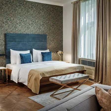 Golden Angel By Adrez Apart-hotel