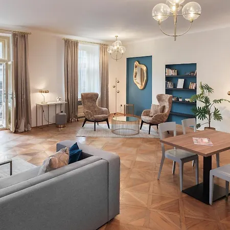 Apart-hotel Golden Angel By Adrez Praga
