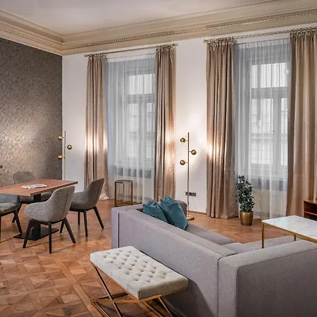 Apartahotel Golden Angel By Residences