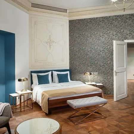 アパートホテル Golden Angel By Adrez