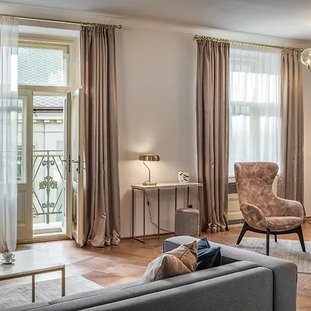 Golden Angel By Residences 4*
