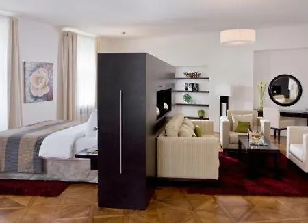 Golden Angel By Residences Apartahotel