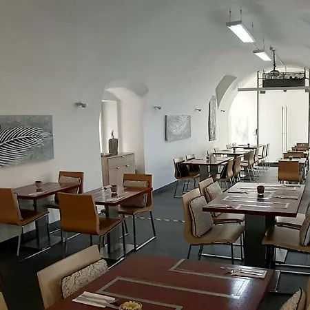 Golden Angel By Adrez 4* プラハ